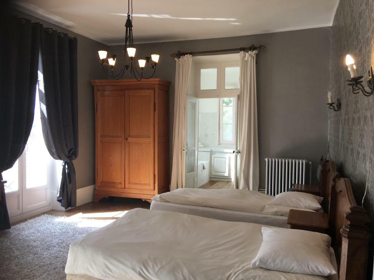 Chateau De Vareilles Sommant Eksteriør bilde